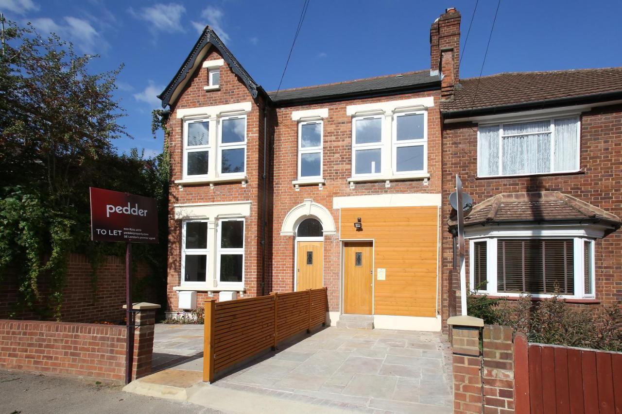 Luxury 5 Star - Parking, Garden, Nr Greater Metro Stations Appartement Londres