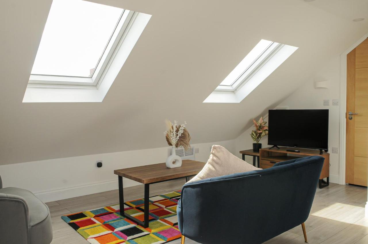 Appartement Luxury 5 Star - Parking, Garden, Nr Greater Metro Stations Londres